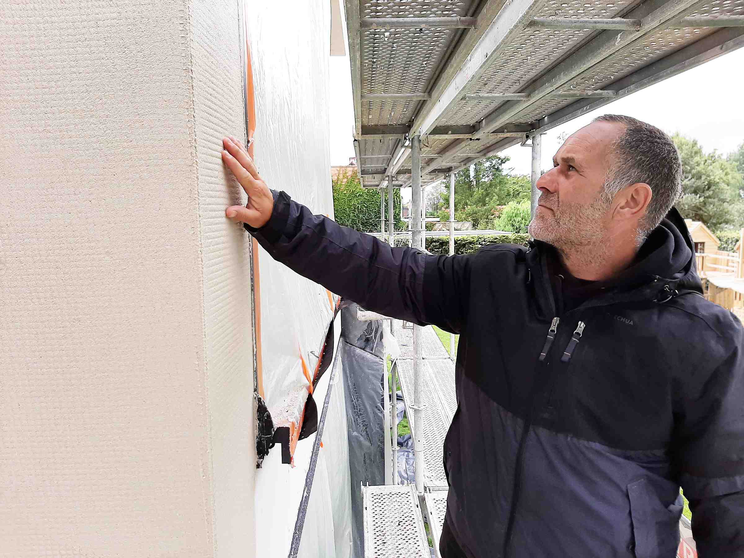 Fassadenarbeiten: Drei Technologien verlängern die Saison