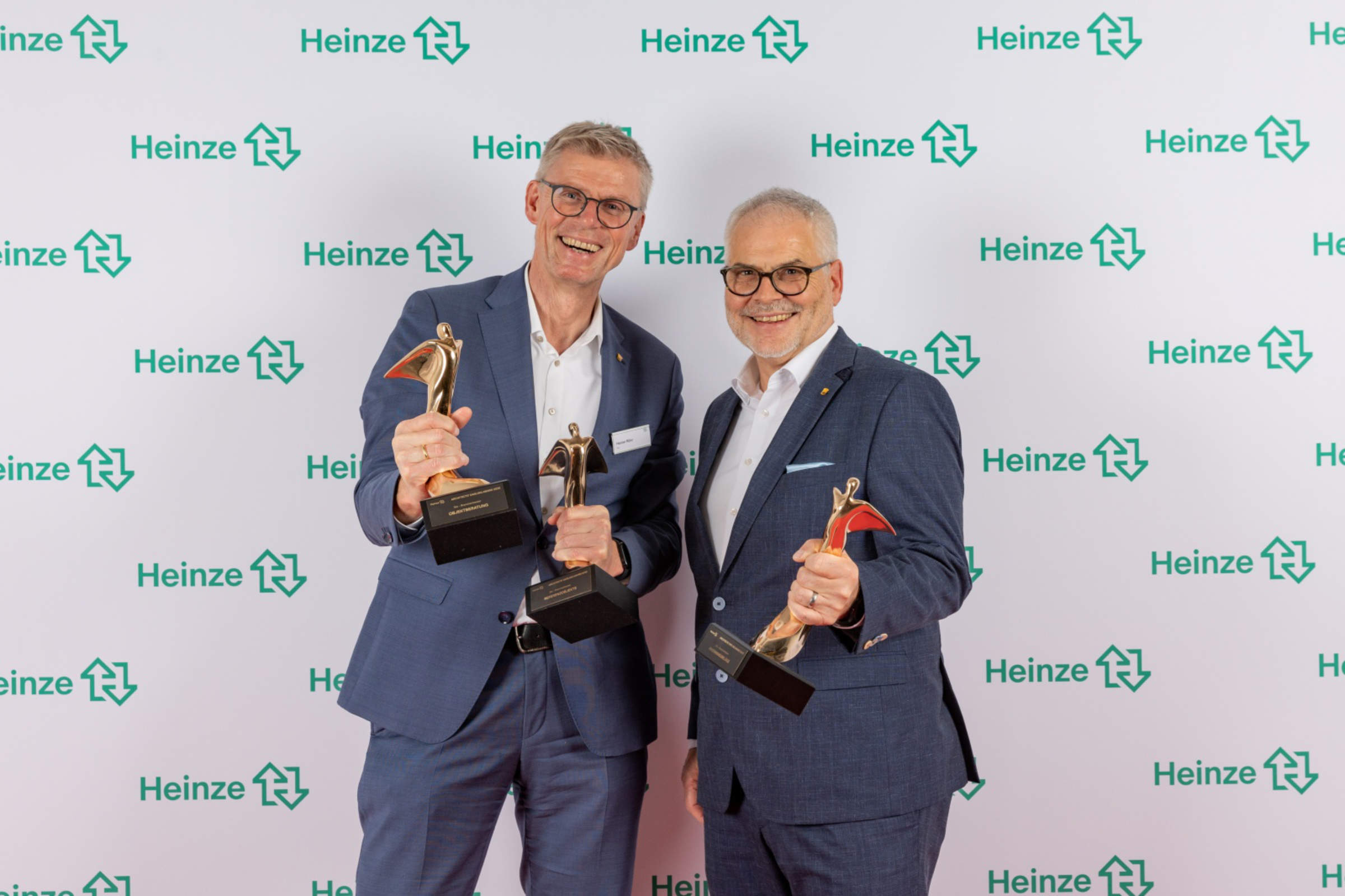 Freude bei der Verleihung des Architects' Darling. Sto wurde vierfach mit der Trophäe ausgezeichnet.