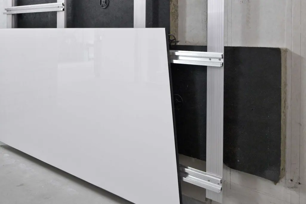 Stabile Unterkonstruktion auf vorgehängter hinterlüfteter Fassaden von Sto