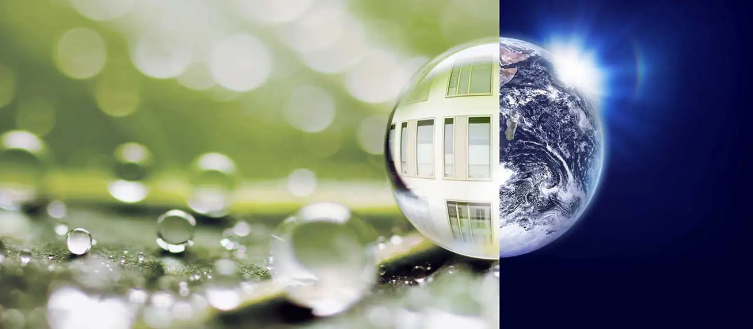 Bildkomposition Wassertropfen und Weltkugel