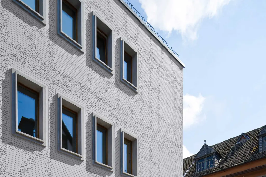 Digitale Fassadengestaltung unter Denkmalschutz Fachwerk - mit plastischen Fassadenelementen StoDeco