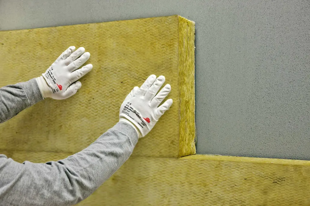 Wärmedämmung Fassade Aufbau mit Steinwolleplatte, Fassadendämmung mit Sto