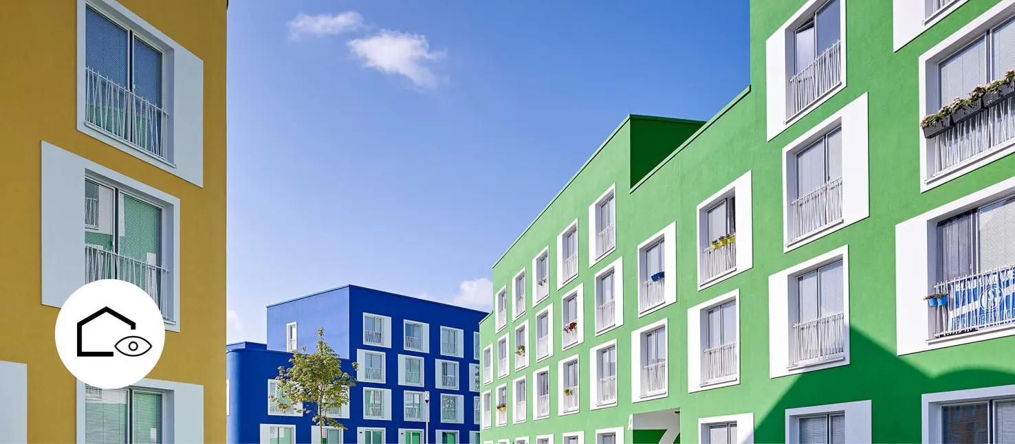 Fassadenfarbe: farbenfrohe Fassade eines Studentenwohnheims