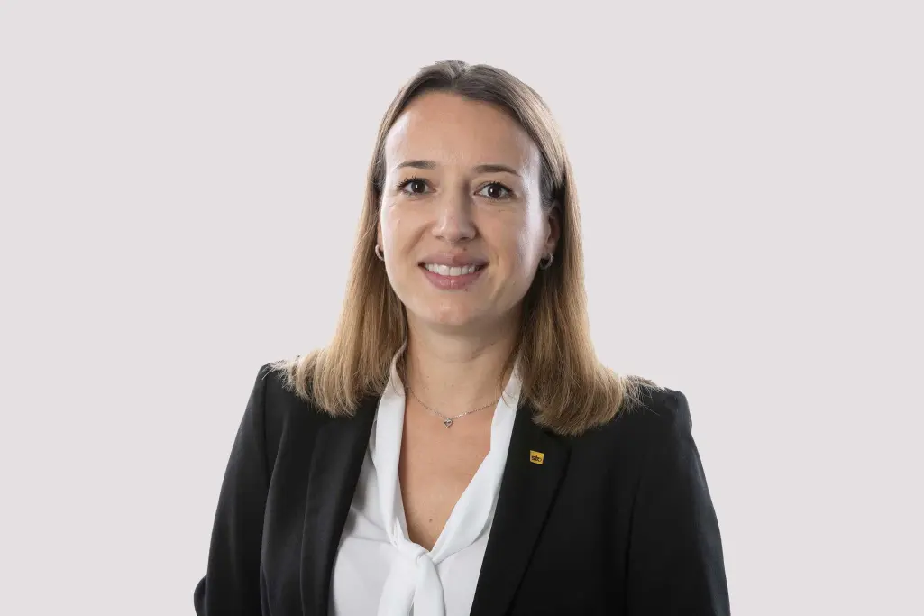 Portrait Désirée. Konrad, Vorständin Finanzen, STO Management SE
