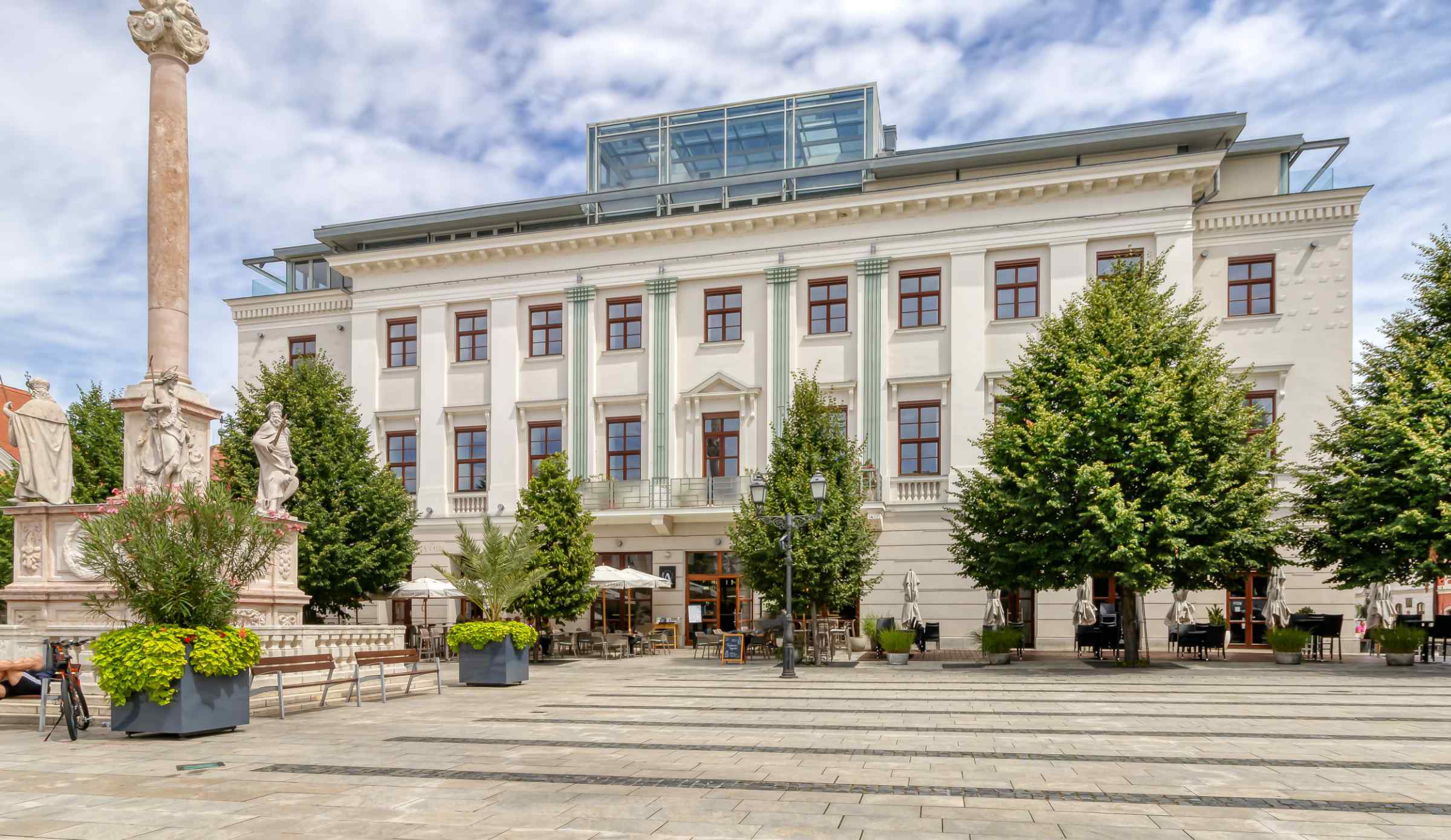 Apátúr Schau-Brauerei mit Bierhaus, Györ
