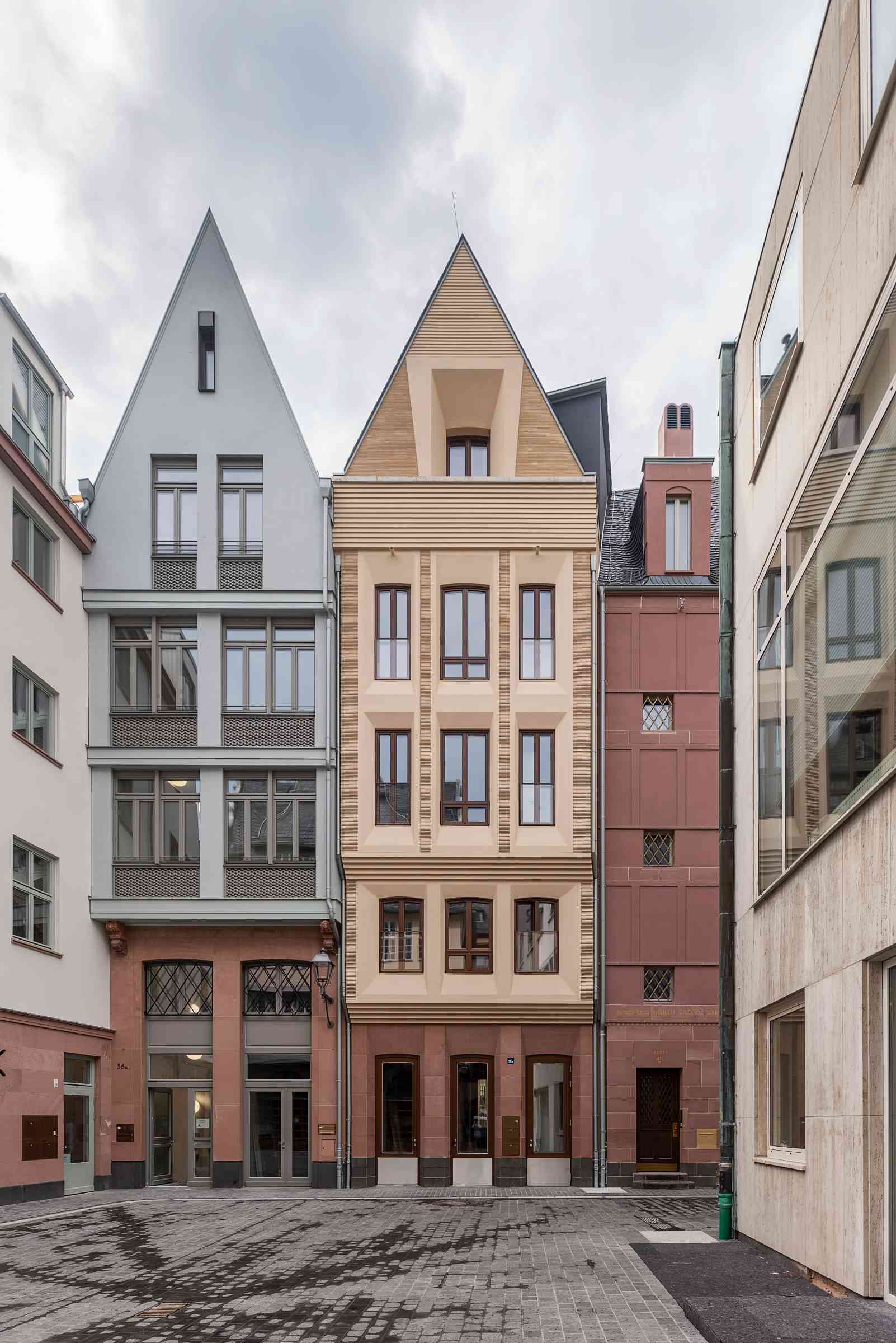 Hochgedämmter Neubau „Markt 38“ komplettiert Frankfurter Dom-Römer-Areal