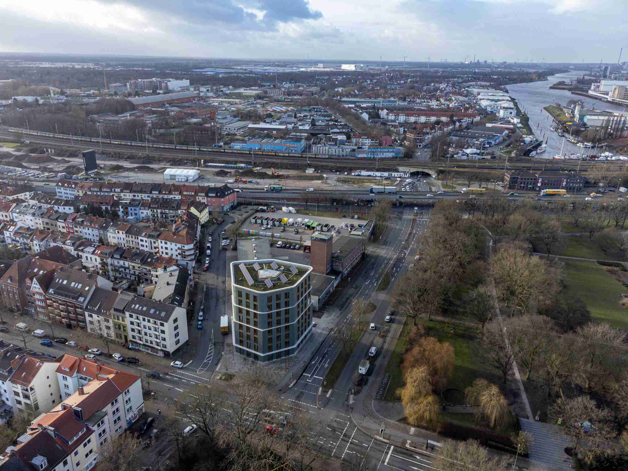 Das „Grüne Haus“ liegt am Standort des ehemaligen „Hohentor“, dem Eingang zum Quartier in Bremen