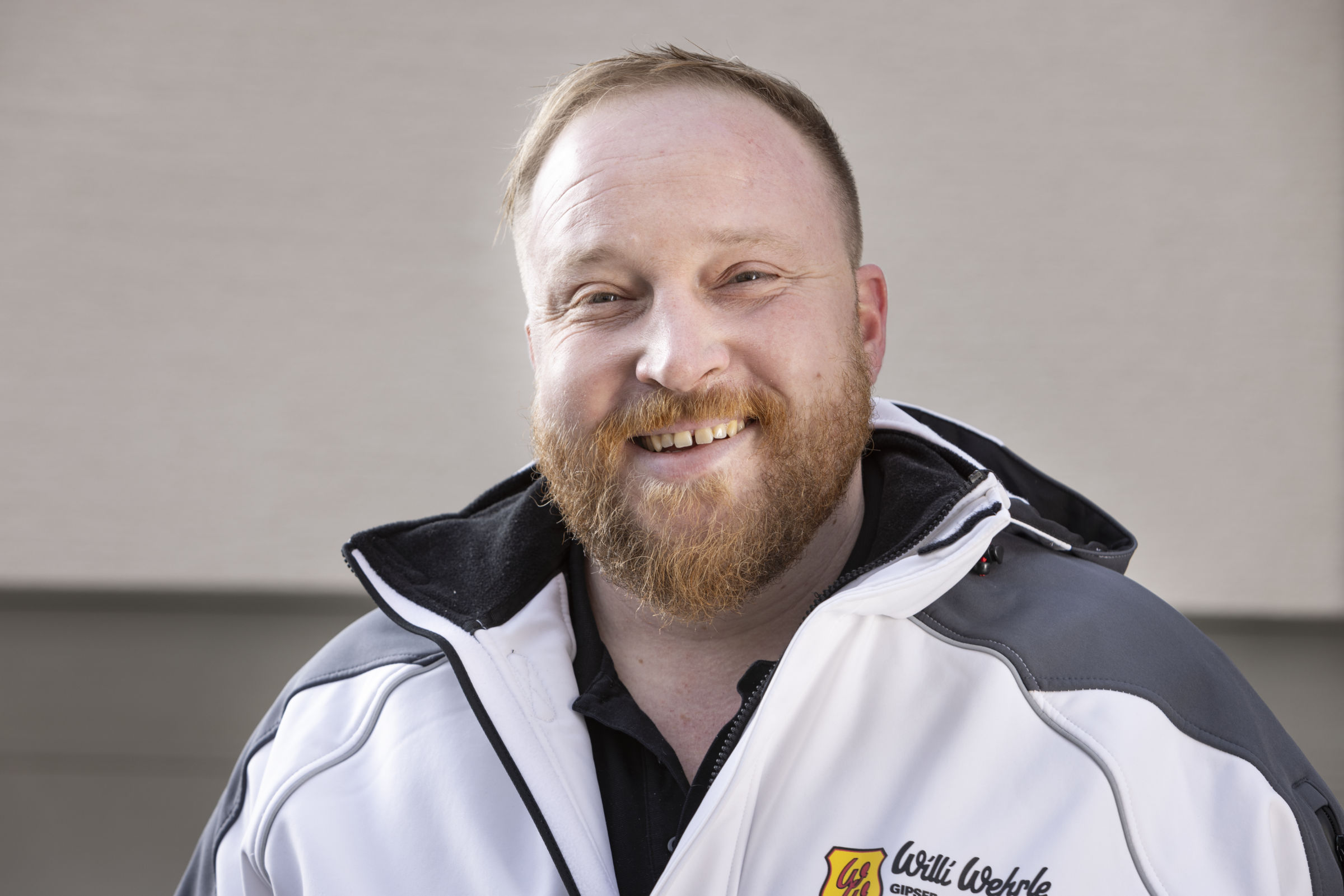 Stuckateurmeister Johannes Wehrle führte die handwerklich anspruchsvollen Arbeiten aus.