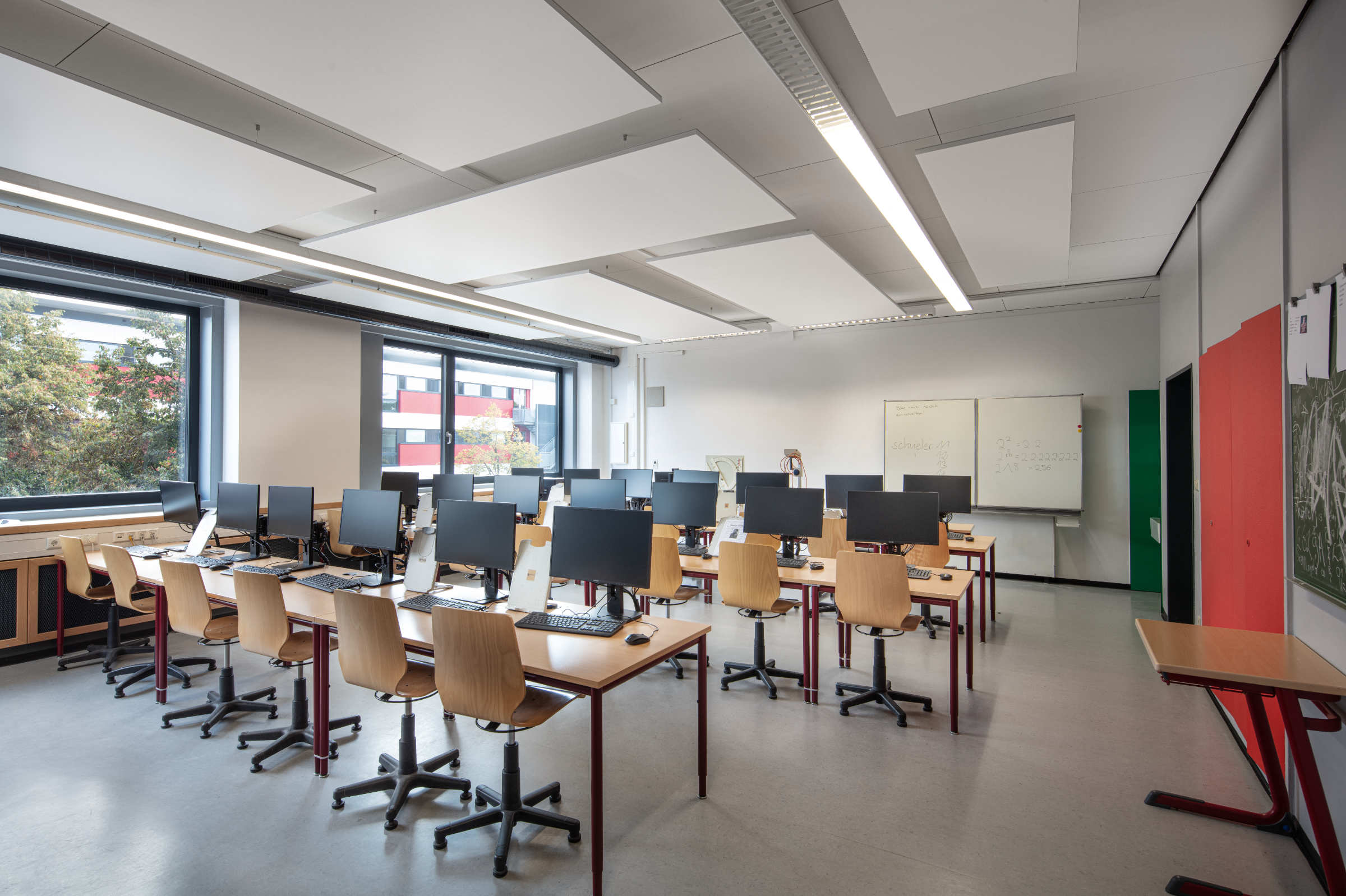 Innenraum Klassenraum frisch renoviert