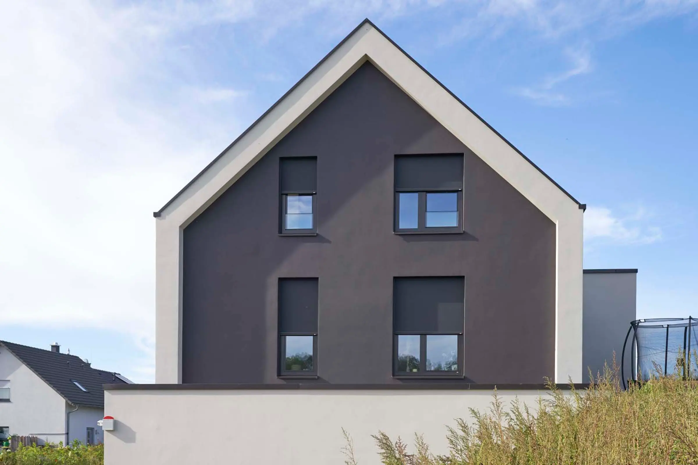 Aufnahme eine Einfamilienhauses gedämmt mit WDVS von Sto, StoTherm Classic®