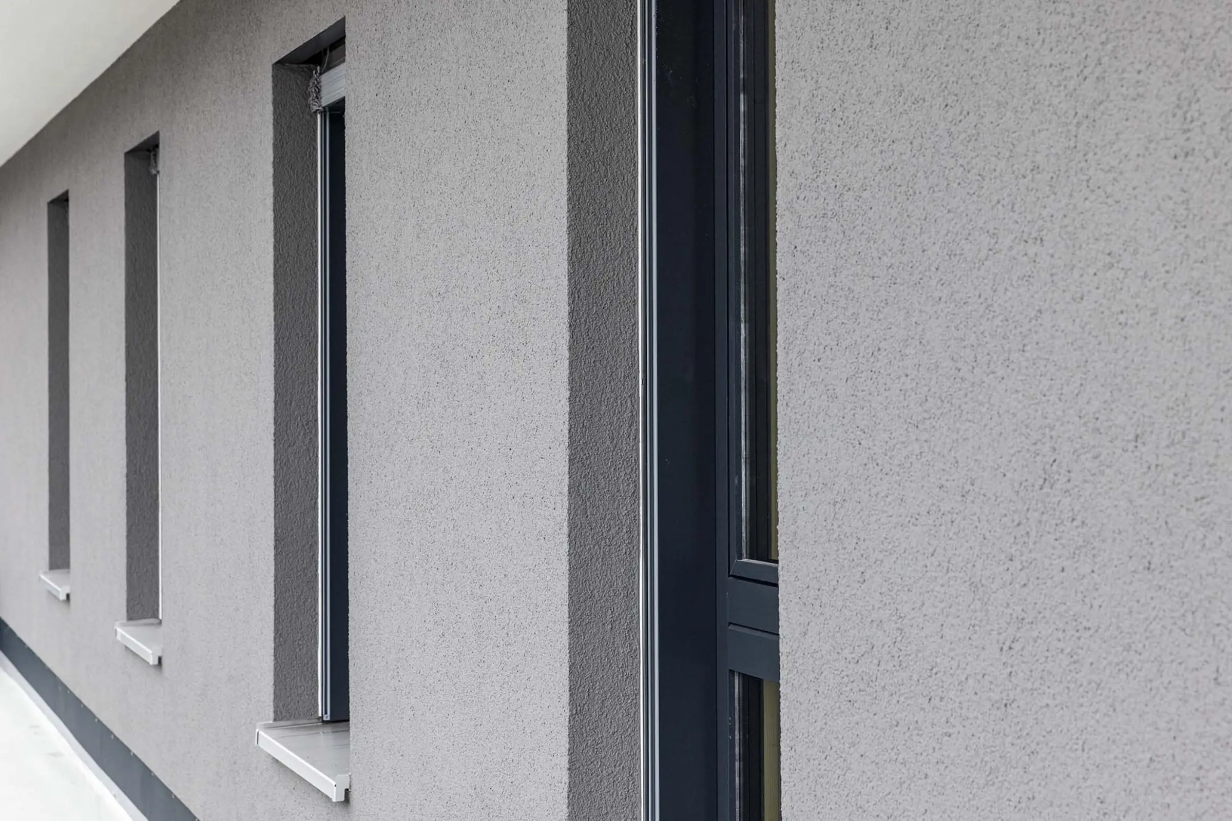 Aufnahme eines Mehrfamilienhauses, Holzbauweise gedämmt mit StoTherm Wood