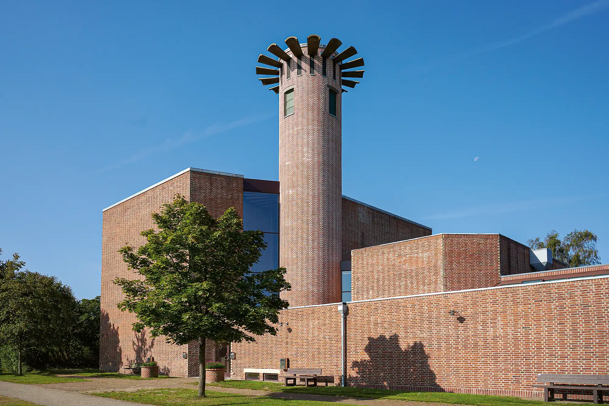 Nørre Uttrup Kirke, Nørresundby, DK