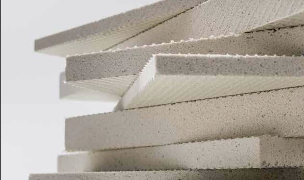 Die Sto-Trägerplatten eignen sich als Spezialisten für Anschlüsse an Gauben, Rollladen- und Jalousie